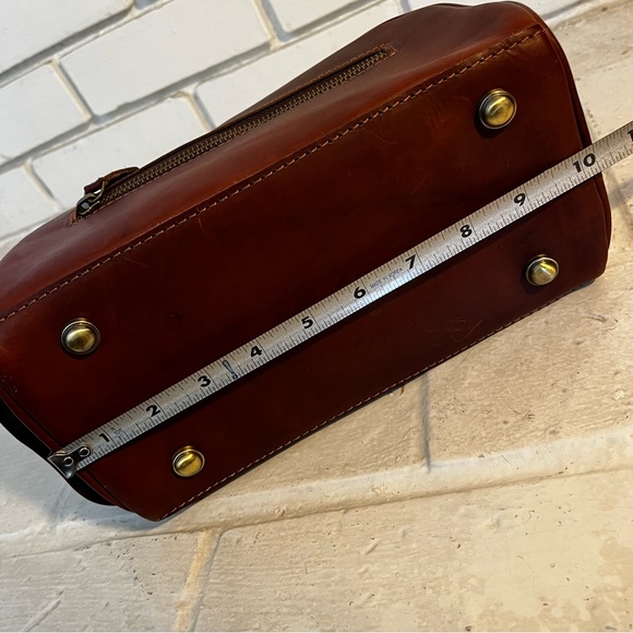 Aaron Leather Goods Leather Travel Toiletry Bag, Walnut Brown - NEW - Picture 9 of 10